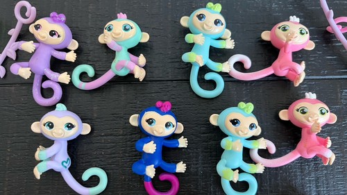 Fingerlings Minis Opened Blind Bag Lot Of 13 Miniature Mini Figures Monkey Toy - Picture 7 of 7