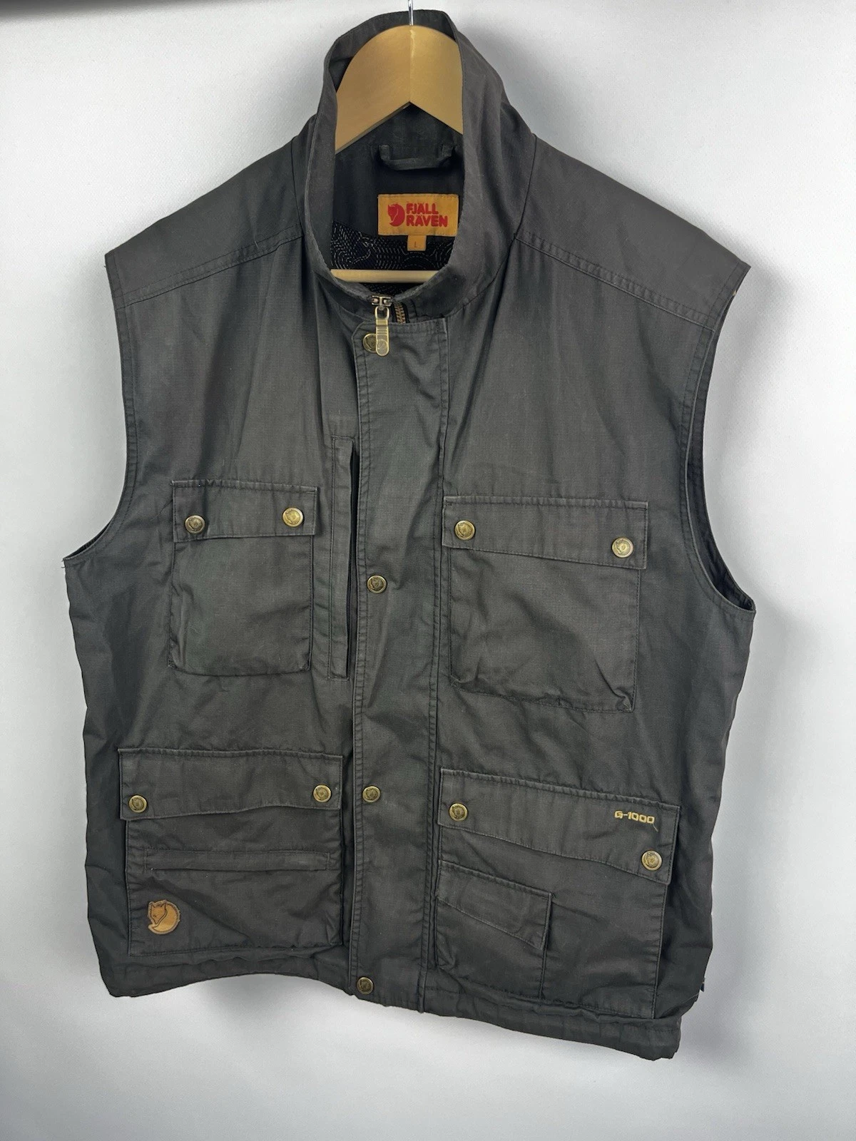 Fjallraven Reporter Lite Vest G-1000 Mens Size L Utility Hiking Oudoors
Opens in a new window or tab