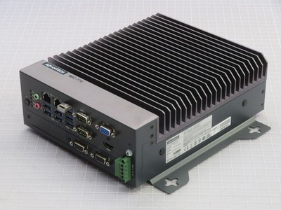 ADVANTECH MIC-770 V1 MIC-770Q-00A2U COMPACT FANLESS CONTROL SYSTEM T263132