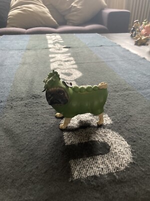Westland Pugnacious Carlin Hund Figur