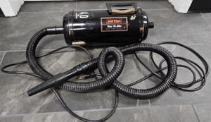 Metro Vac' N 'Blo Handheld Vacuum