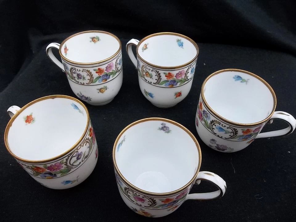 SCHUMANN BAVARIA EMPRESS DRESDEN FLOWER DEMITASSE /ESPRESSO CUPS GERMANY 5 PC - Image 2 of 4