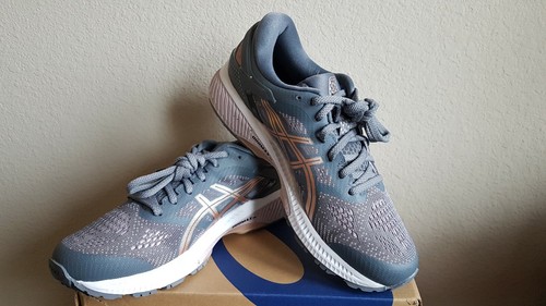 New Asics GEL-KAYANO 26 Rose Gold size 