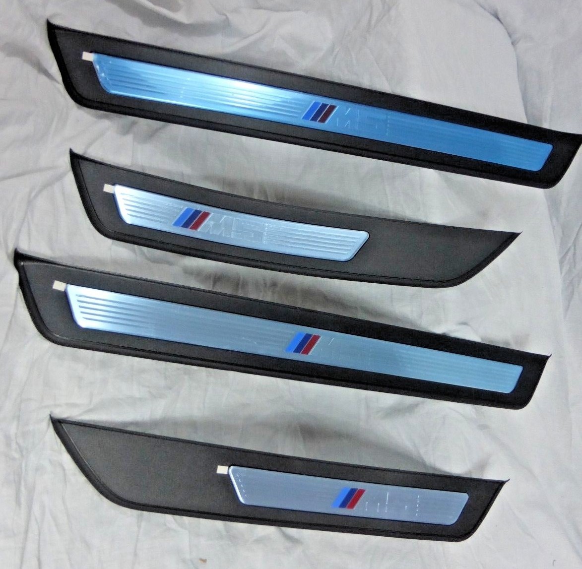 BMW5シリーズ F10 F11 Mスポーツ純正ドアスカッフプレート1台分セット BMW Brand OEM Genuine F10 F11 2011-2017 5 Series M5 Door Sills