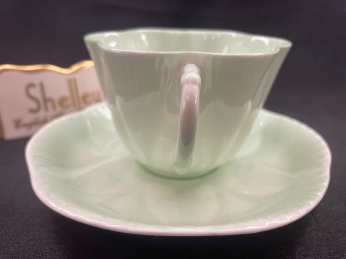 SHELLEY DAINTY SHAPE MINT GREEN CUP AND SAUCER Excellent ! - Picture 2 of 6