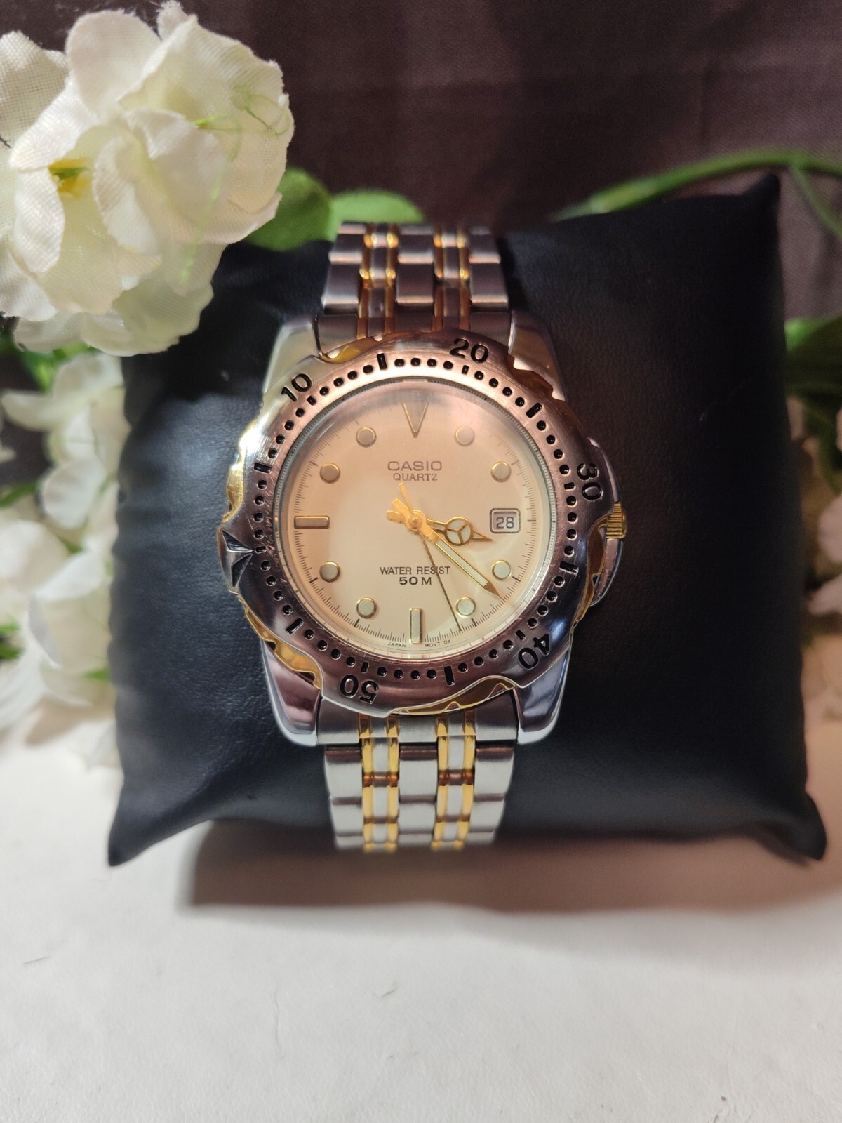 Casio Silver Tone Dial Date Indicator Rotating Be… - image 1