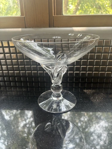 Beautiful Steuben-Style Tall Pedestal Bowl W/ Knobbed Stem and Arms 6"H