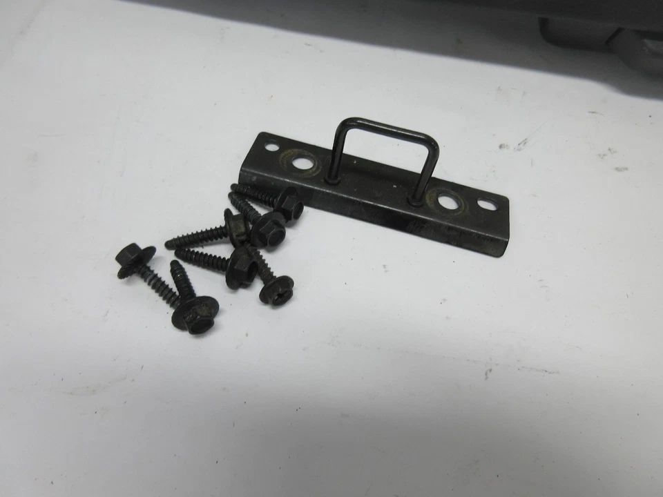 Guantera superior RAM para pasajeros 2013-2018 puerta completa negra Foto 3 de 4