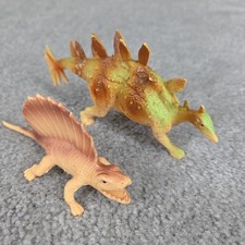 1986 Dimetrodon Dinosaur CE Collectible Toy 1999 Stegosaurus Lot Of 2