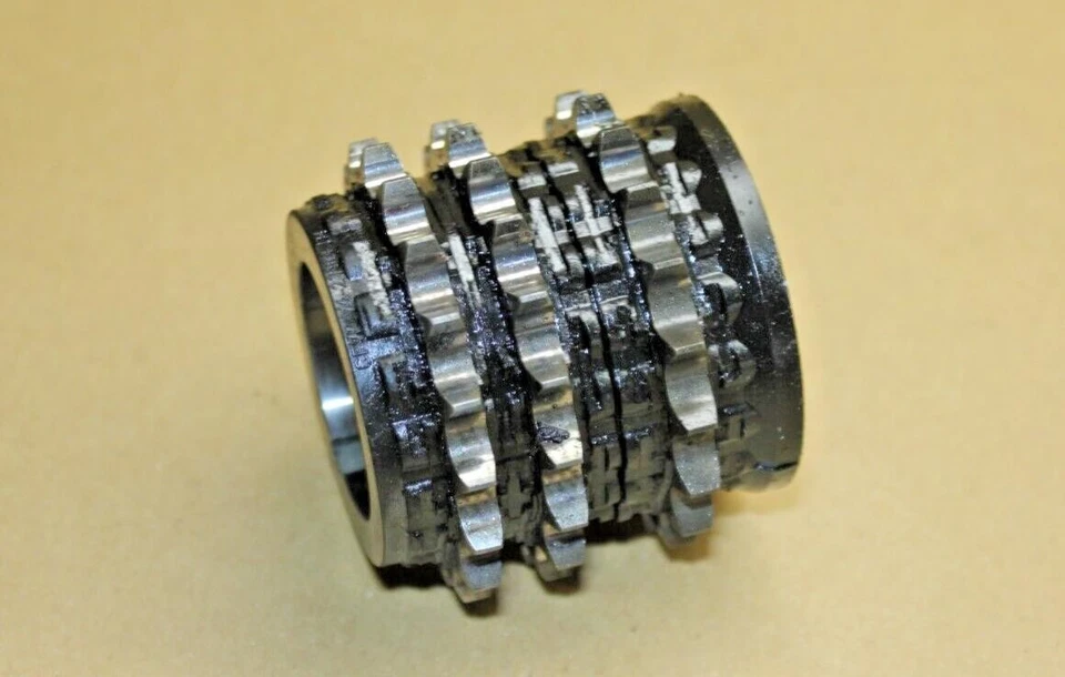 Mercedes Freightliner Sprinter 2500 3500 3.0l Timing Crankshaft Gear Sprocket - Image 2 of 4