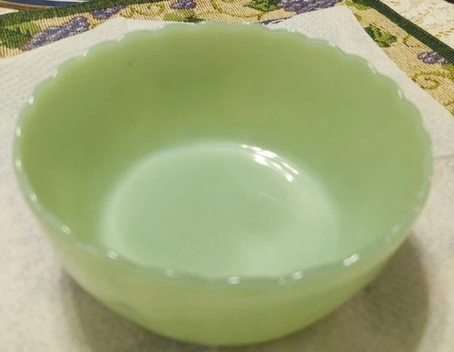 Fire King Jadeite 3 Footed Bulb Bowl 5 1/4" Scalloped Rim Vintage Mid Century