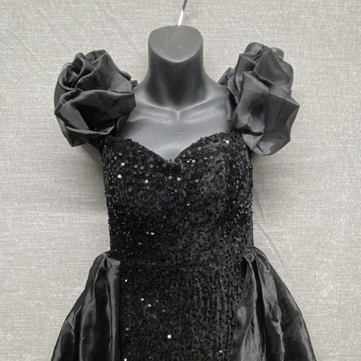 ALISA & LEO Black Sequin Layered Ruffle Sleeve Ballgown Prom Dress Satin  15Y | eBay