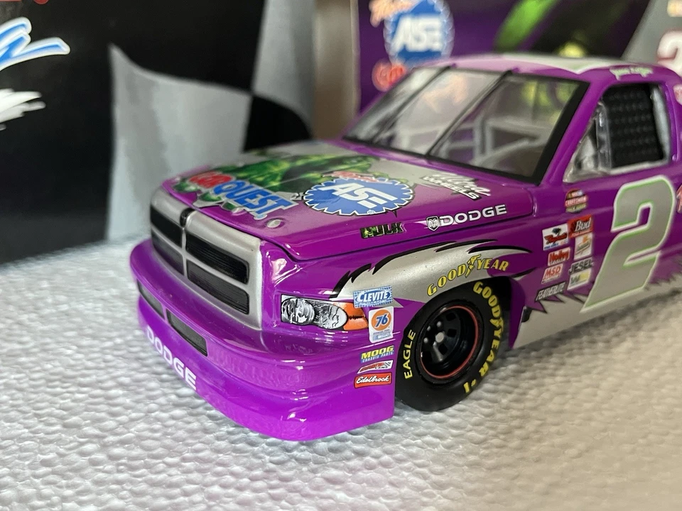 Camión Dodge Ram Hulk 2003 Ase Carquest #2 Jason Leffler 1:24 Snap On edición limitada Foto 4 de 4