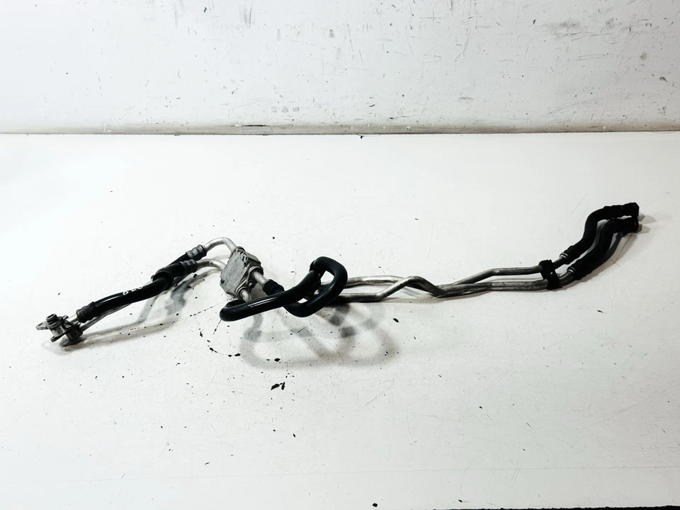 BMW 535XI 640IX 2011-2016 transmisión enfriador de aceite tuberías con termostato OEM Foto 3 de 4