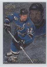 1996-97 Flair Dale Hunter #99 0a1