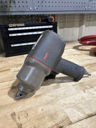 Ingersoll Rand 2145QiMAX 3/4” Drive Air Impact Wrench 1,350 ft-lbs