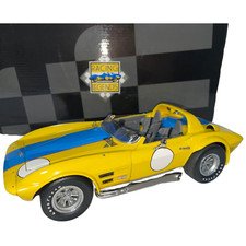 Exoto 1/18 Chevrolet Corvette Corvette Grand Sport Yellow