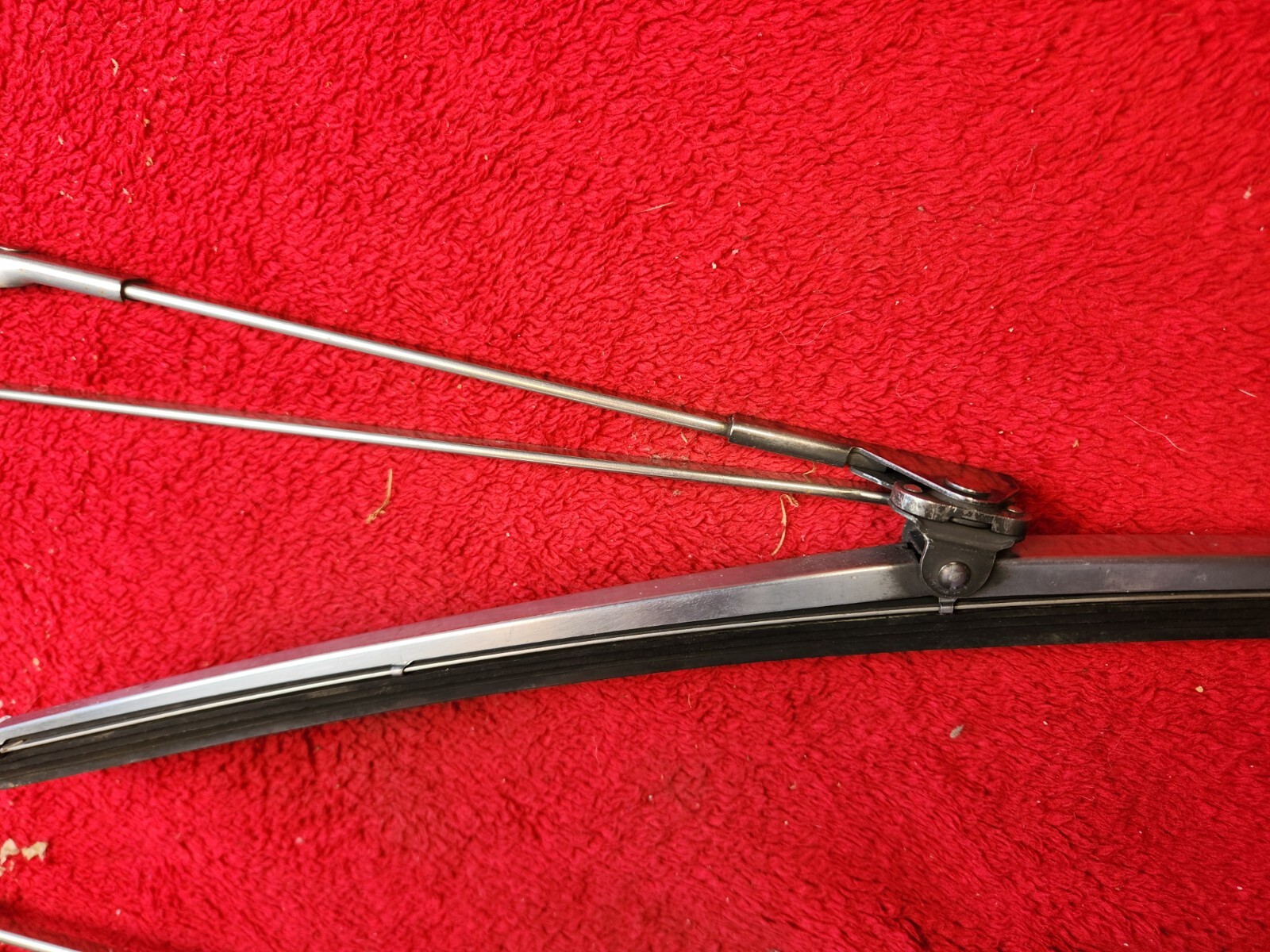 Vintage TRICO Wiper Arms Set 8981325 and 898132341 1 OEM for GM FORD