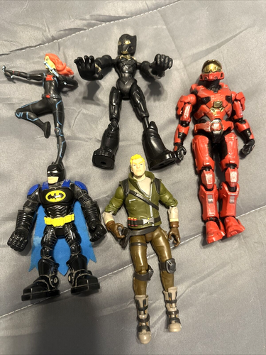 Mixed Lot of 5 Action Figures, Batman , Spartan + others