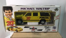 Brookfield Michael Waltrip 1994 Official GMC Suburban Truck Bank 30 1/25 Scale
