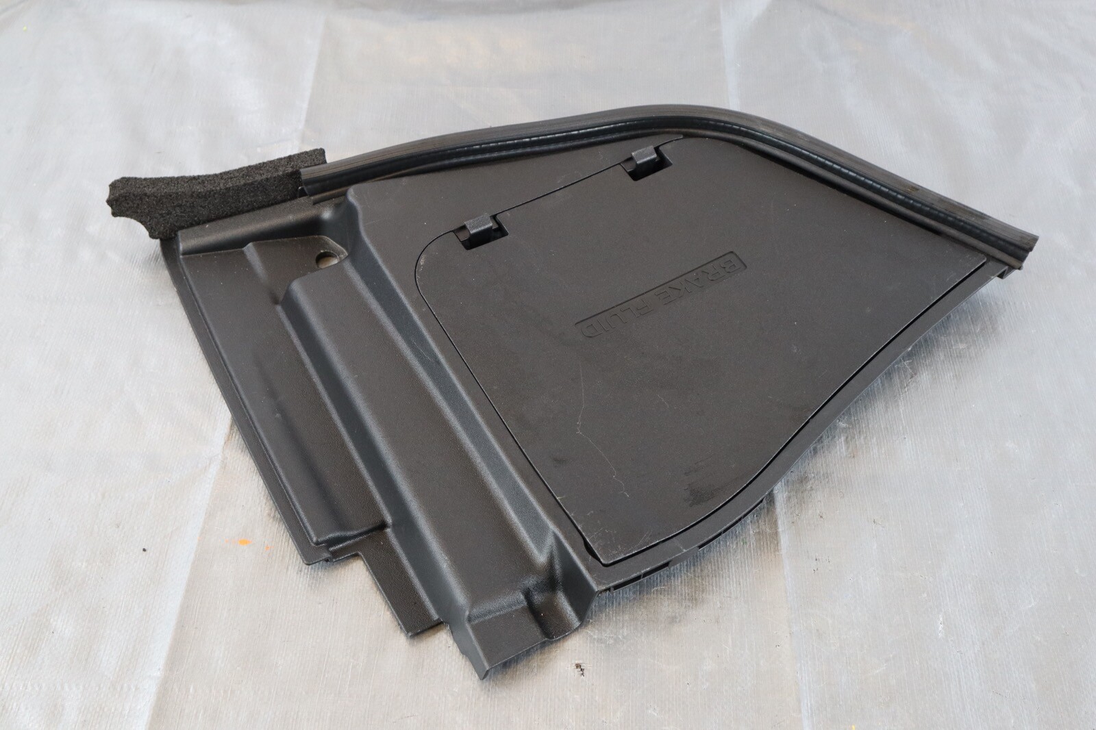 2021 INFINITI Q50 SEDAN PURE 3.0T OEM LH DRIVER BRAKE FLUID COVER 7176