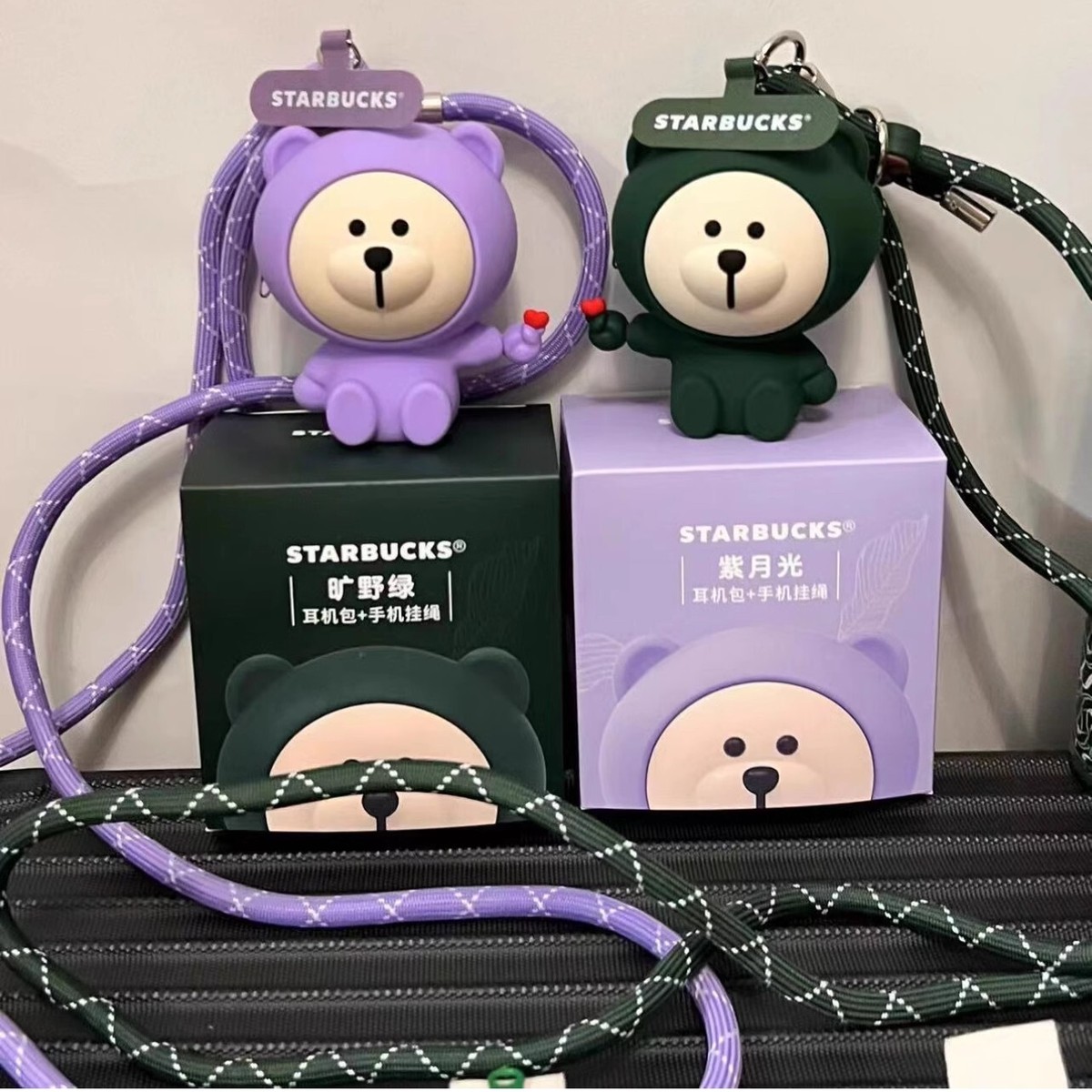 【STARBUCKS】春節2025年★Fish & Bearista Phone Bag 2024 China Starbucks Cute Silicon Sign Bear Phone Lanyard