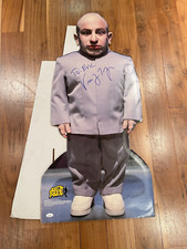 Austin Powers Mini Me Vern Troyer Signed Lifesize Standup Standee Austin Powers Mini Me Vern Troyer Signed Lifesize Standup Standee
