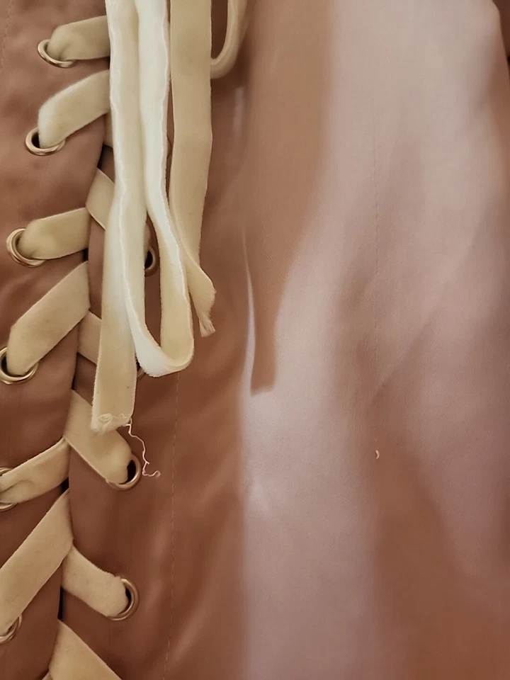 Wet Seal Pink tangled lies Bomber Size Small lace up arms and back Foto 4 de 4