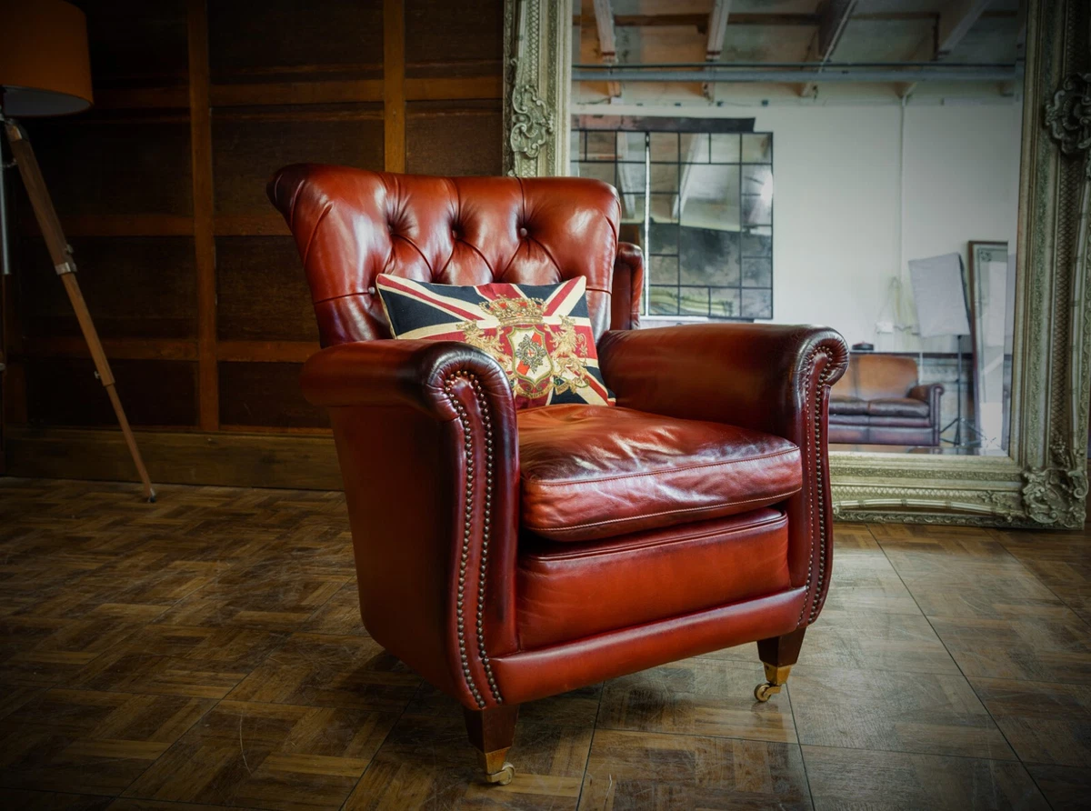 TETRAD COLERIDGE PETIT CHESTERFIELD CHESTNUT ANTIQUE TAN LEATHER