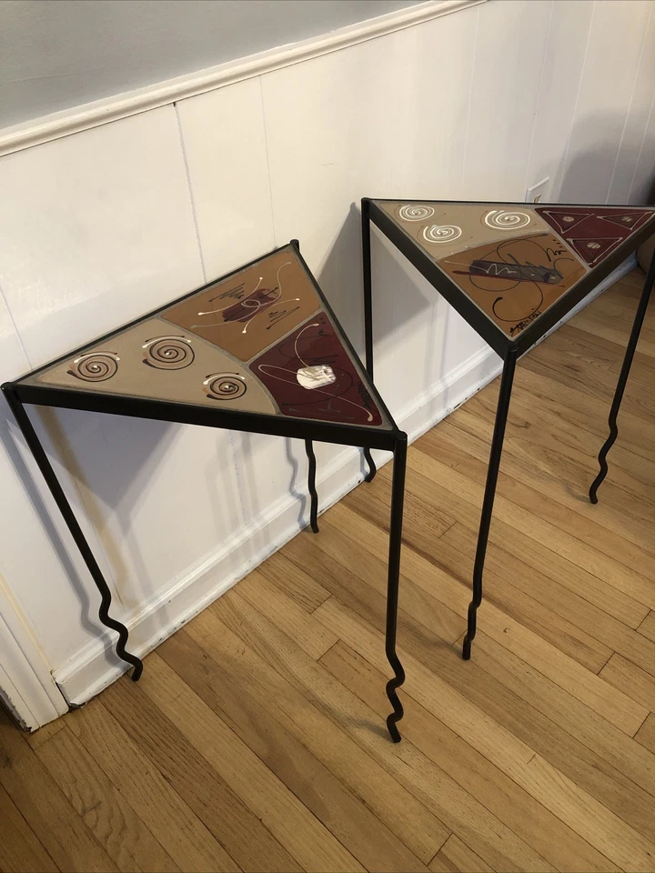🔥🔥🔥Staropoli Triangle Memphis Style End Tables 🔥🔥 - Image 2 of 4