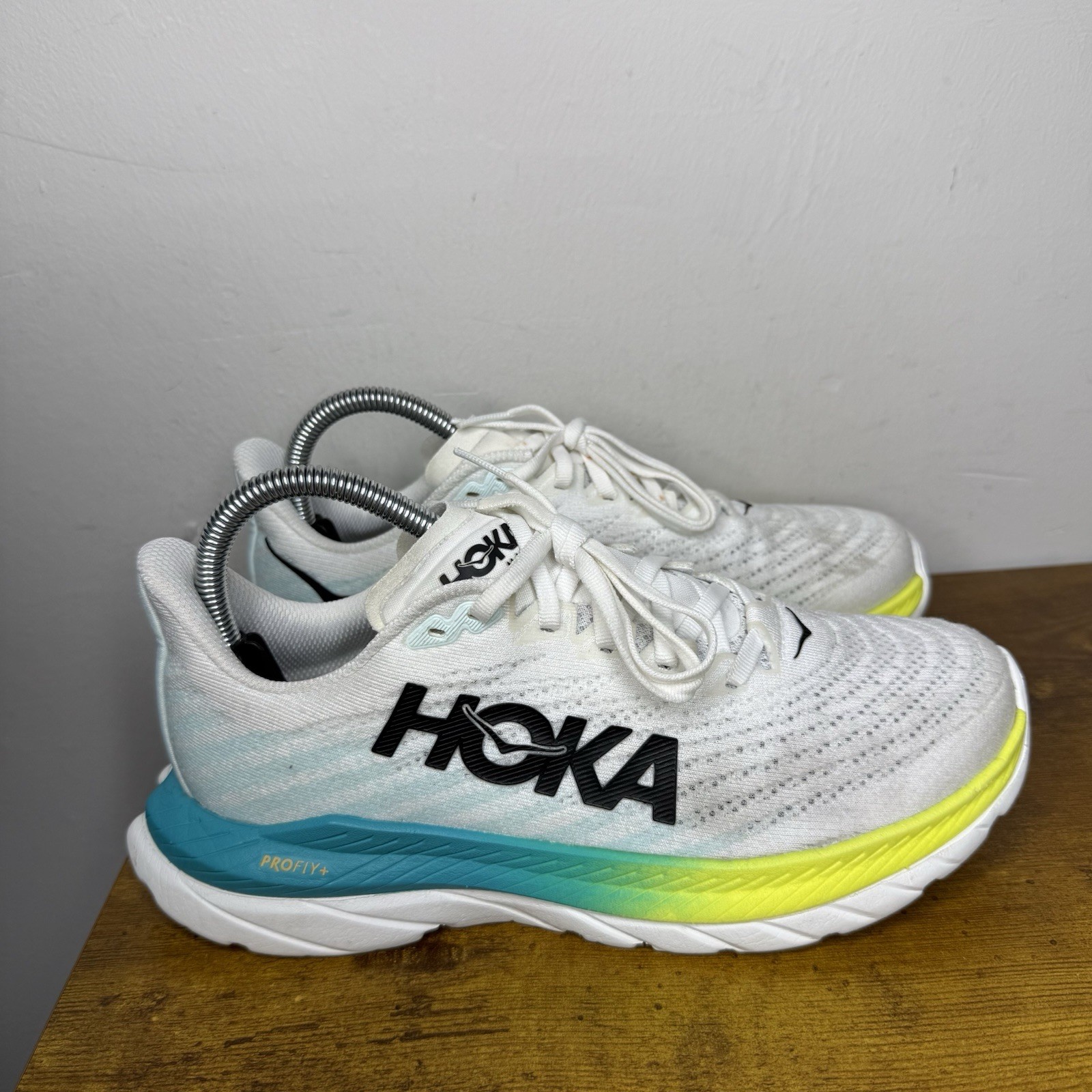 Hoka One One Mach 5 Running Shoes Women’s Size 7 B White