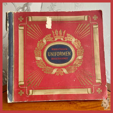 Waldorf-Astoria "Uniformen der Alten Armee" German Cigarette Card Album