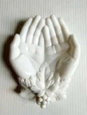 Vtg Westmoreland White Milk Glass Open Hands w/ Grapes Soap Trinket Jewelry Dish
