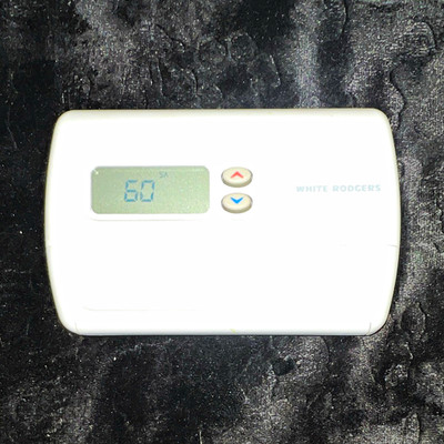 White-Rodgers 1F80-261 Programmable Digital Thermostat, Wall Mount, 80 Series