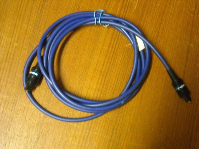 Monster Cable 2 M fiber optic interconnect cable Lightspeed 100 FREE SHIPPING