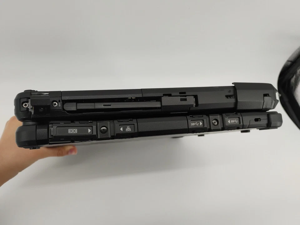 Ноутбук Toughbook CF-31 MK5 Intel i5-5300U - Изображение 3 из 4