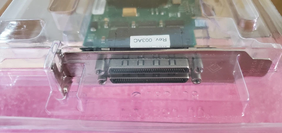 LSI LOGIC LSI22320SLE HBA Dual Channel PCIe Ultra320 SCSI HH Host Bus Adapter - Image 2 of 3