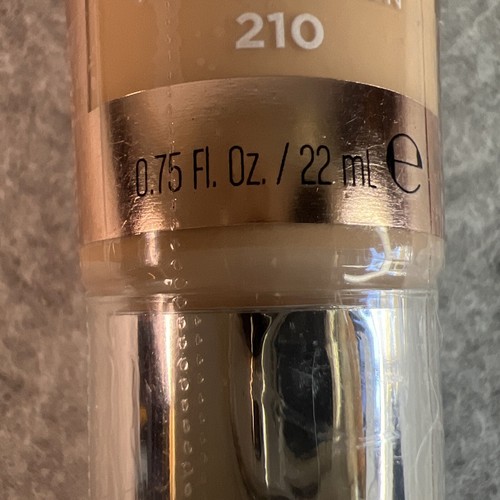 Revlon PhotoReady Candid Glow Foundation 210 Natural Ochre 0.75 fl oz - Picture 8 of 8