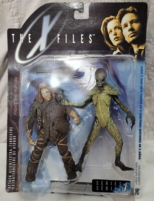 X-Files Alien Attack Rare INTERNATIONAL Version McFarlane NIB Action Figure 