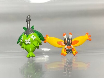 Wormadam & Mothim(2 pcs)Pokemon Monster Bandai Gashapon Collection Figure Toy.