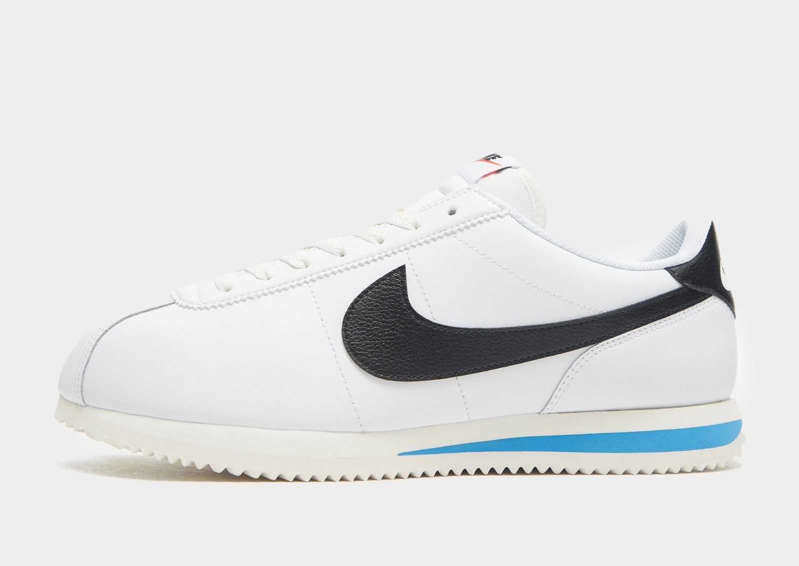 Authentic Nike Cortez Sneaker ® ( Men Sizes: UK 8 9.5 12 ) White / Black