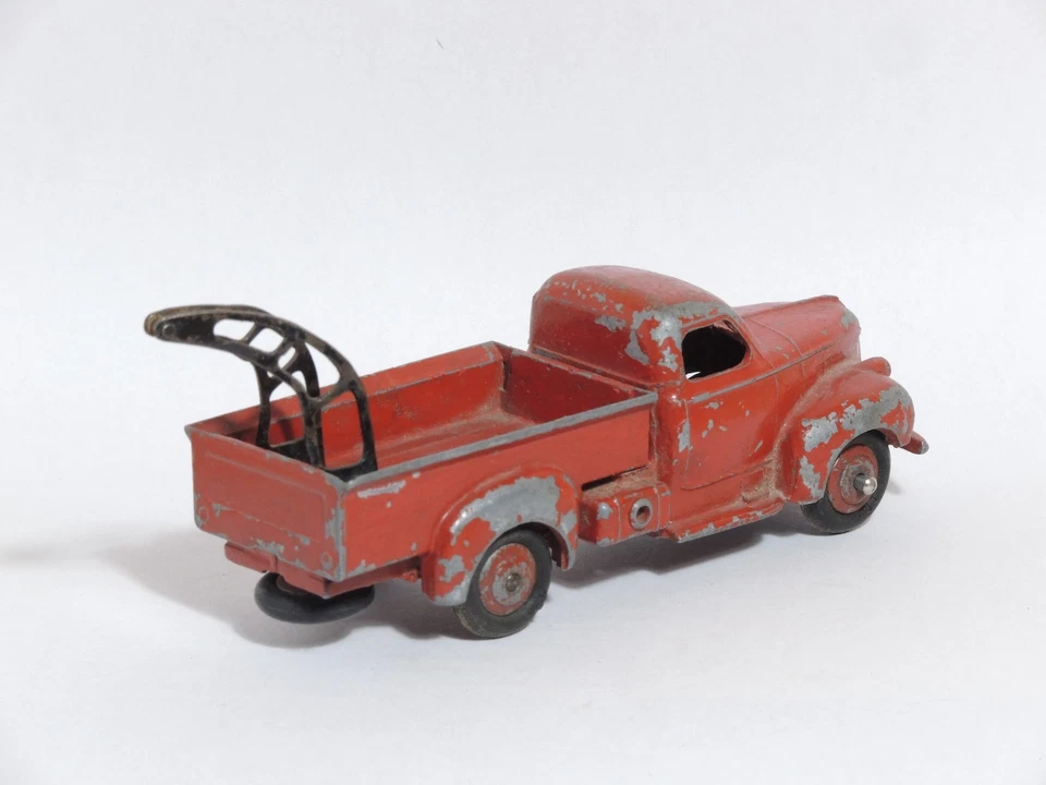 DINKY TOYS Made in France Meccano 1:43 truck Studebaker M5 1946 - VINTAGE - RARE - Immagine 3 di 4
