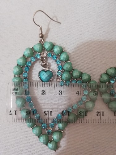 Orecchini pendenti grandi Cuori color argento e pietre color turchese mancano 2 - Foto 10 di 12