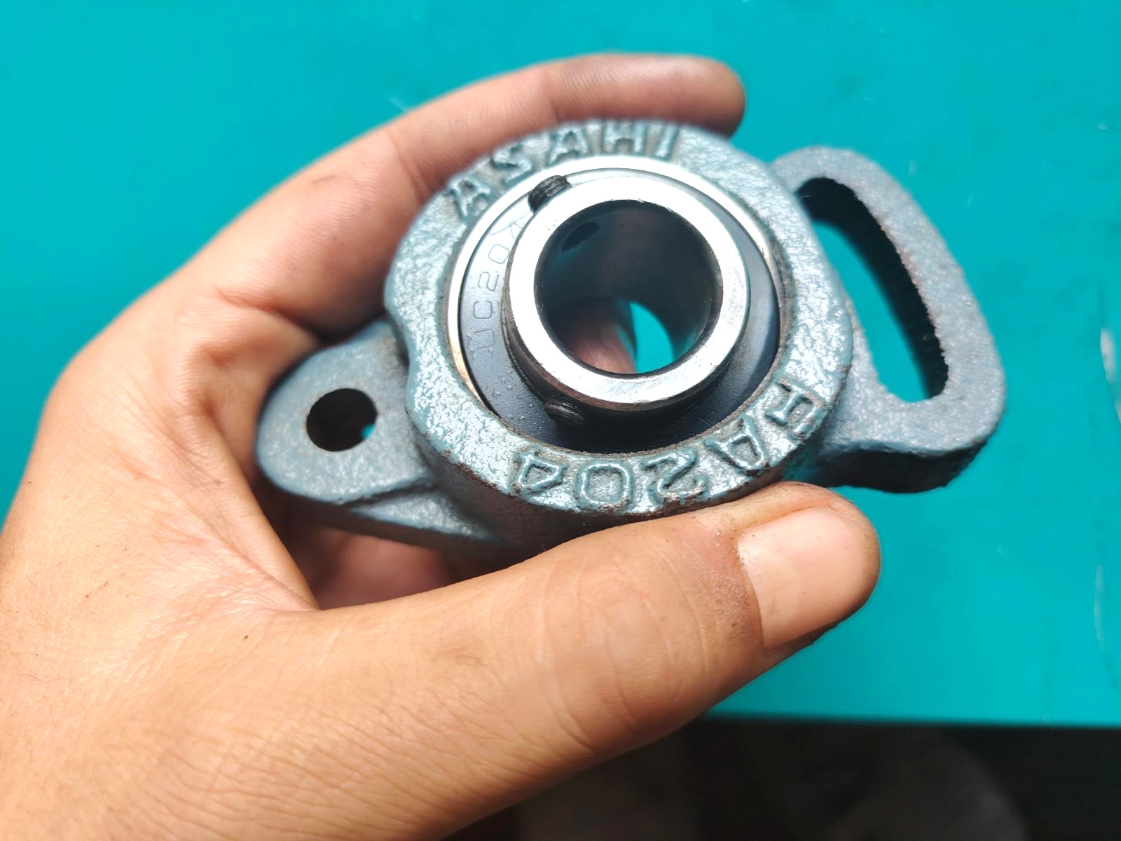 Palier fonte rotatif ASAHI FA204 avec roulement UC204 pour transmission mécanique