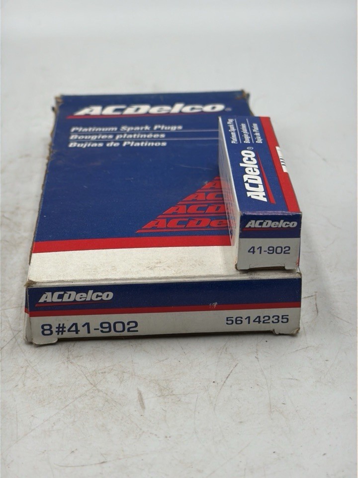 ACDELCO 41-902 spark plugs platinum set 8 pcs NEW