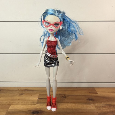 #ad #ad Monster High Ghoulia Yelps Fearleading Fear Squad BASE Doll 2011 Outfit Change $47.98