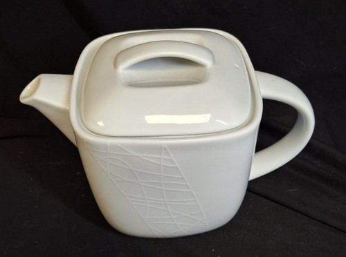 Jamie Oliver Royal Worcester Tasty Brewer Teapot 2.5 Pints White On White VGC - Picture 3 of 10