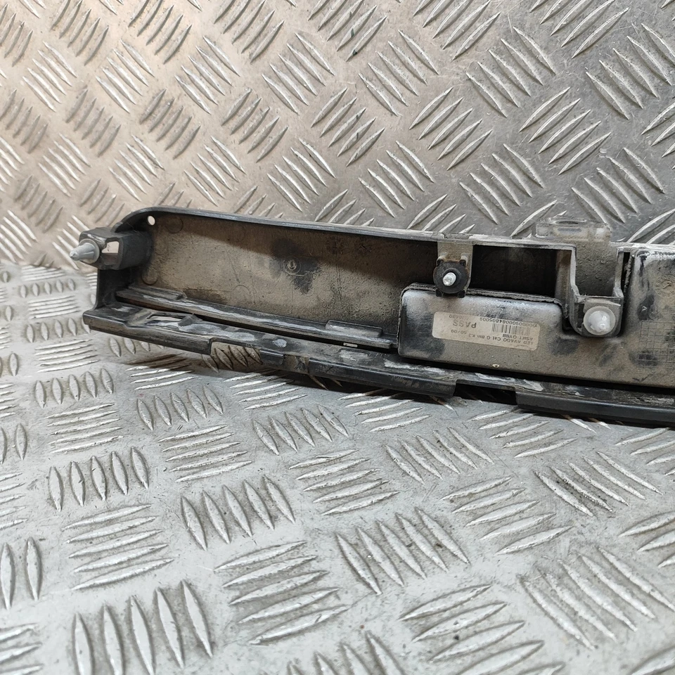 BMW 5 Gran Turismo F07 Nummernschildbeleuchtung Halter Verkleidung 7211221 2010 - Bild 3 von 4