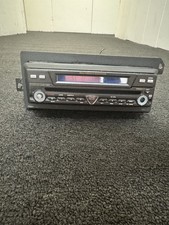 Receptor estéreo para automóvil Jensen VM9411