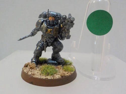 G711 Warhammer 40K Space Marines Lieutenant in Phobos Armour